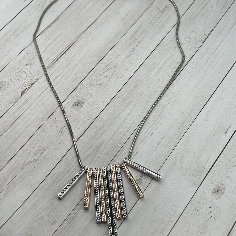 NWT The Limited Mixed Metals/Cubic Zirconia Necklace - Picture 6 of 10